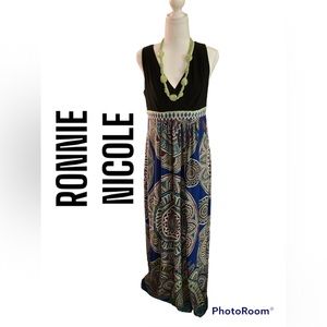 Ronni Nicole Maxi Dress size 8